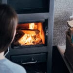 Comment diffuser la chaleur d’un poêle à bois ?