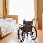 Aménagement d’une chambre PMR : quelles sont les dimensions ?