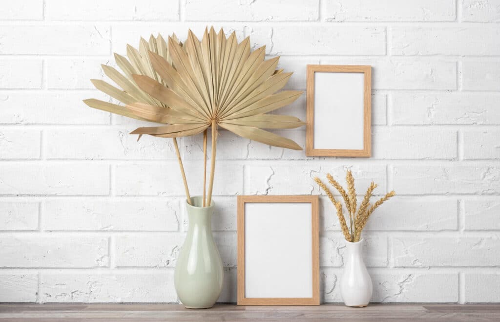 Comment la décoration murale peut influencer l'ambiance de votre maison
